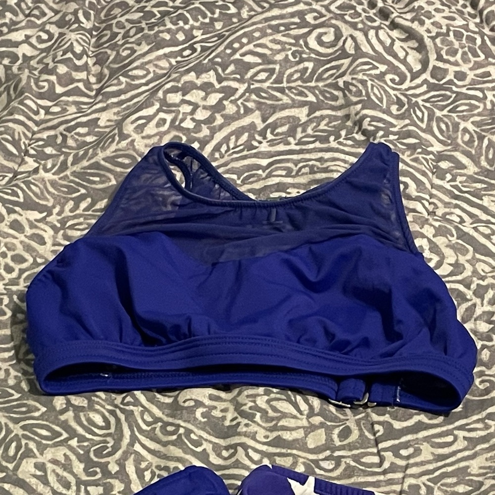 Venus bikini (with two bottoms and top)
